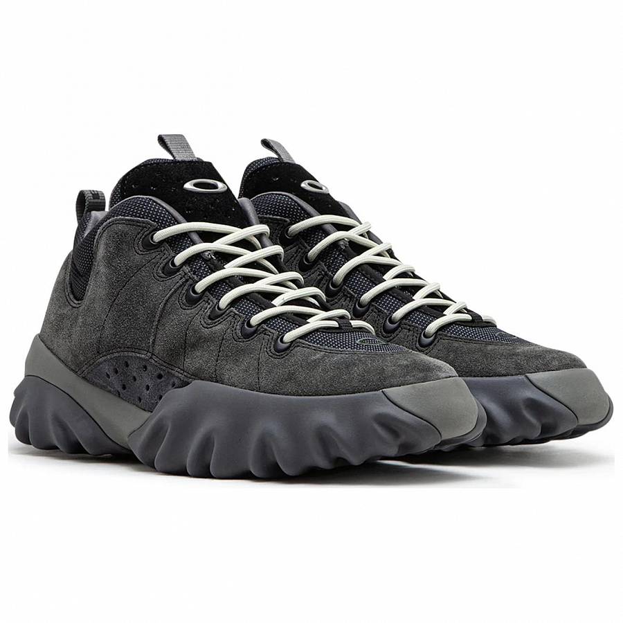 Oakley Factory Team Sneakers купить в интернет-магазине Yoocart с быстрой доставкой по России.