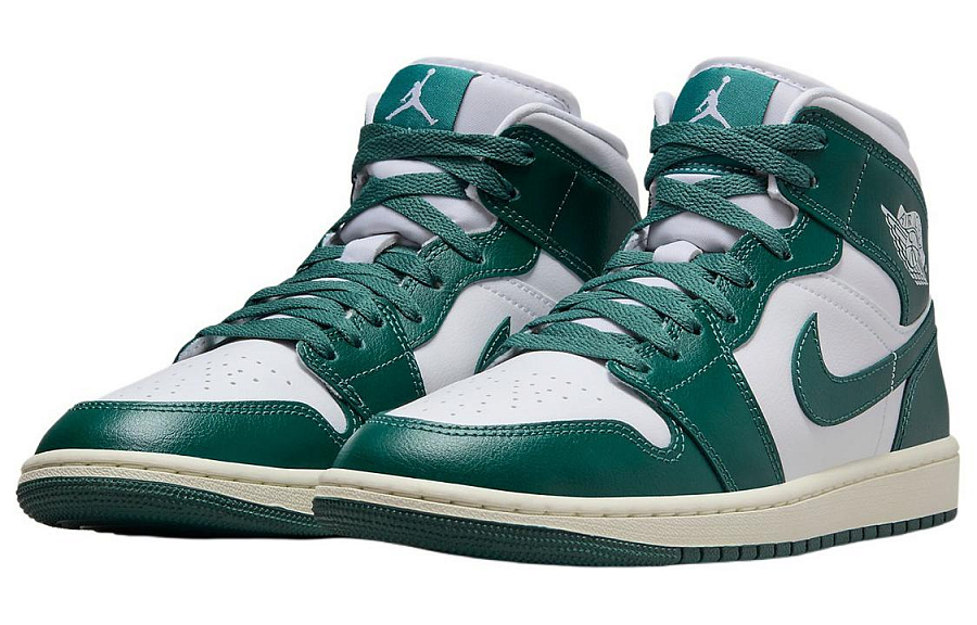 Jordan 1 Mid Oxidised Green Women's купить в интернет-магазине Yoocart с быстрой доставкой по России.