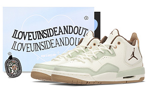 Jordan Courtside 23 Green Grape Bubble Gum Mid-Top Vintage Basketball Shoes Women's White Green