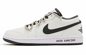 Jordan Air Jordan 1 Low Cushioned Slip-Resistant Breathable Low-Top Vintage Basketball Shoes Men's Black White 1 2889156
