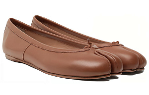 Maison Margiela Tabi Women's Casual Shoes Women's Brown Red 1 2906685