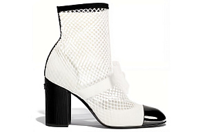 CHANEL Resille 90mm Mary Janes White Black Patent Calfskin Women's 1 2906849
