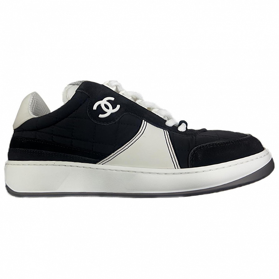 CHANEL Stylish Skateboarding Shoes Men's Black White