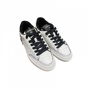 CHANEL Low top Skateboard Shoes Women's White Black 1 2910962