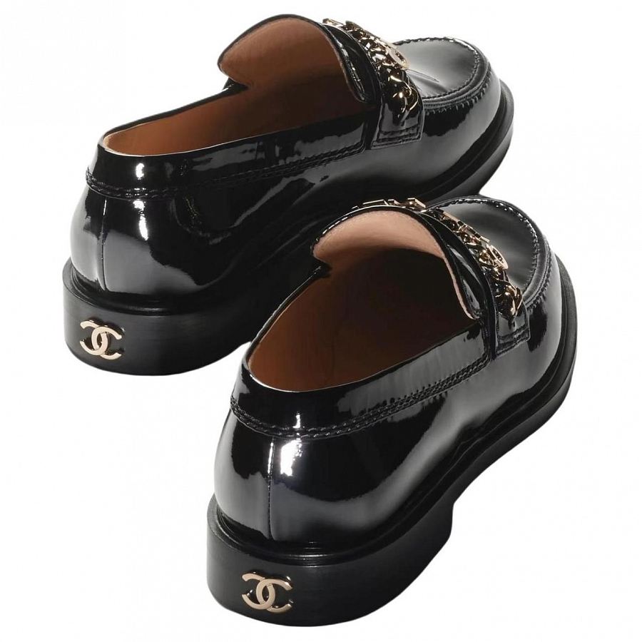 CHANEL Women's Casual Shoes Women's Black