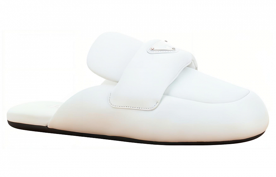 PRADA Closed Toe Slippers Women's White купить в интернет-магазине Yoocart с быстрой доставкой по России.