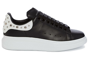 Alexander McQueen Oversized Studded Leather Sneakers 'Black' 1 2920843
