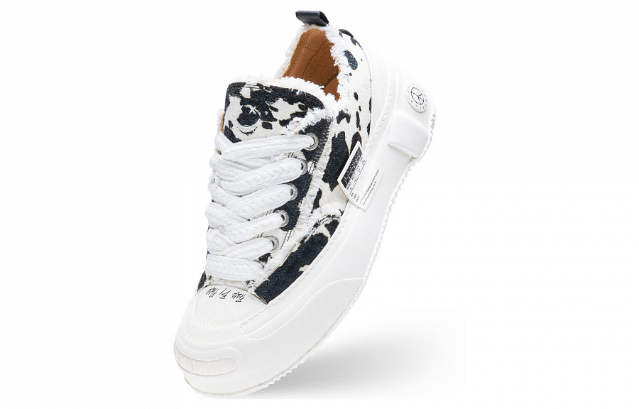VESSEL G.O.P. 2.0 Marshmallow Lows Cow Print Low-Top Canvas Shoes Unisex Black White