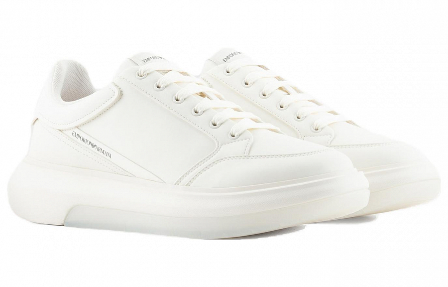 EMPORIO ARMANI Sneakers With Logo купить в интернет-магазине Yoocart с быстрой доставкой по России.