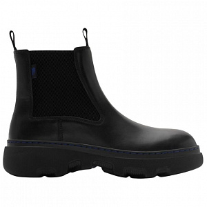 Burberry Short Chelsea Boots Women's Black 1 2929451