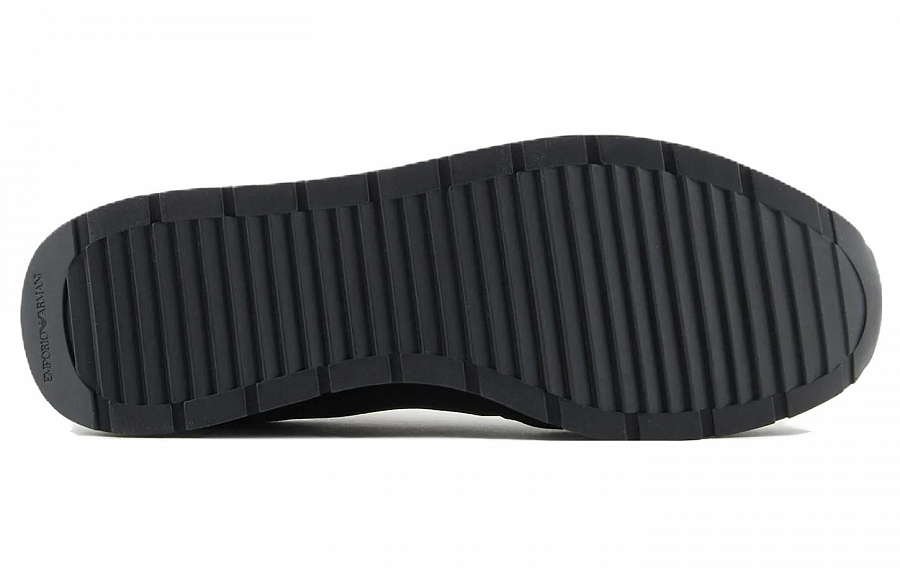 EMPORIO ARMANI Logo-appliqué Suede Sneakers купить в интернет-магазине Yoocart с быстрой доставкой по России.