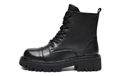 EBLAN Short Martin Boot Women's Black