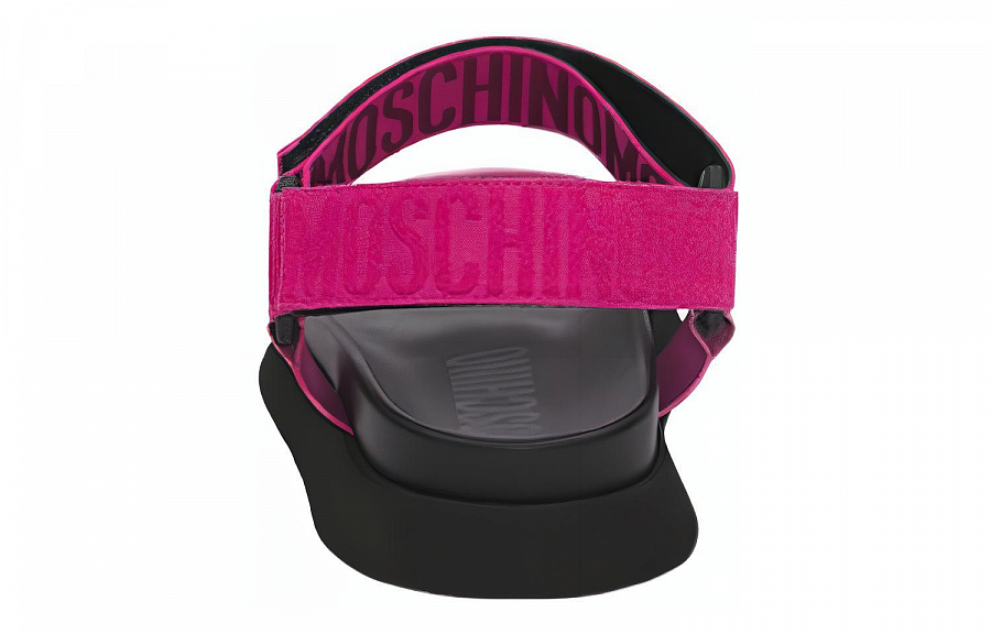 MOSCHINO Strap Sandals Women's Rose Red купить в интернет-магазине Yoocart с быстрой доставкой по России.