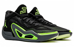 Jordan Tatum 1 Celtics Translucent Green Sole 1 3005044