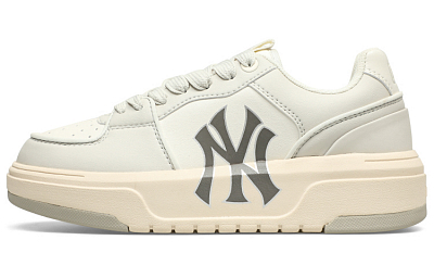MLB Chunky Liner 24SS New York Yankees Slip Resistant Cushioning And Breathable Low Top Skateboard Shoes Unisex Ivory