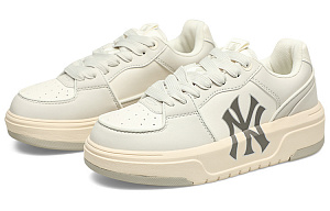 MLB Chunky Liner 24SS New York Yankees Slip Resistant Cushioning And Breathable Low Top Skateboard Shoes Unisex Ivory 2 3013376