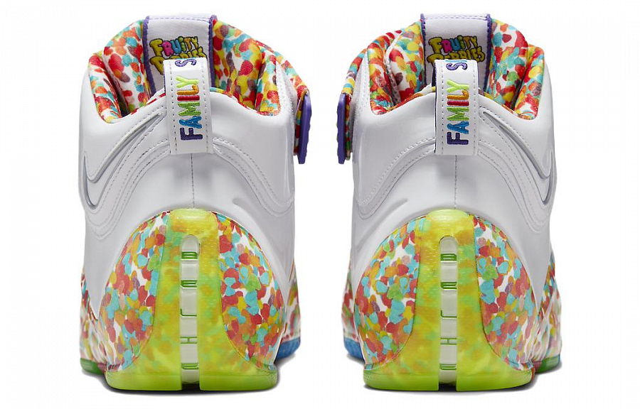 Nike LeBron 4 Fruity Pebbles 2024 купить в интернет-магазине Yoocart с быстрой доставкой по России.