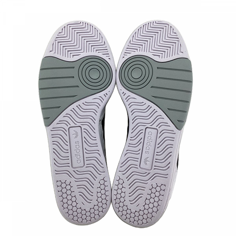 Adidas Courtic 'White Black' купить в интернет-магазине Yoocart с быстрой доставкой по России.