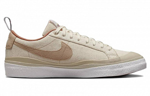 Nike Sb Blazer Low Doyenne Skateboards Women's 1 3023116