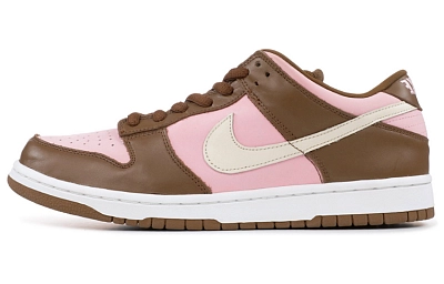 Nike Sb Dunk Low Stussy Cherry