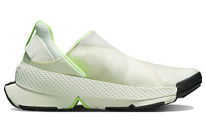 Nike Go FlyEase Ghost Green Women's 1 3040302