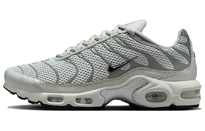 Nike Air Max Plus Light Silver Women's