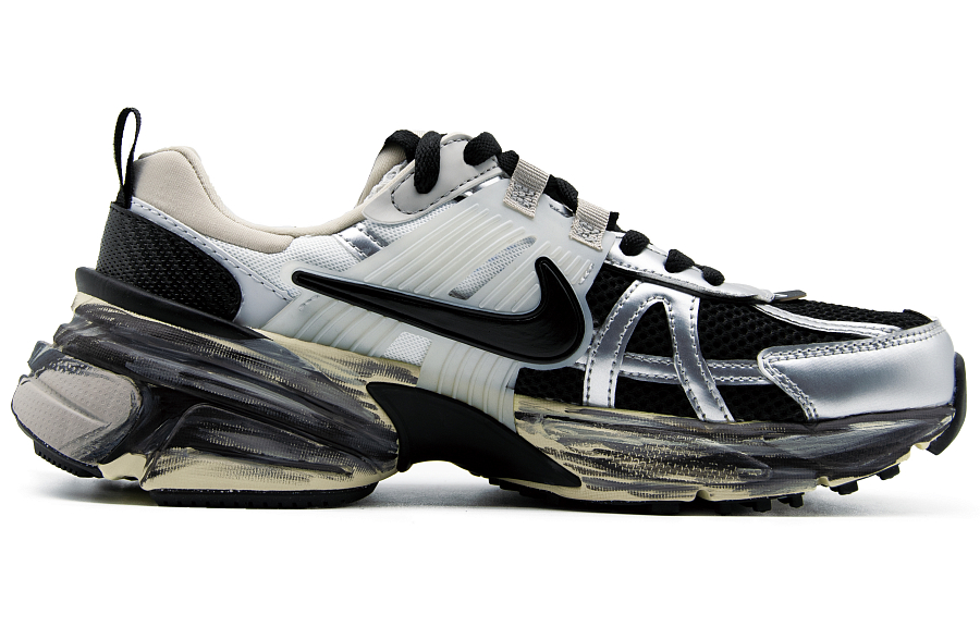 Nike V2K Run Cushioning, Slip Resistant, And Abrasion Resistant Low Top Casual Running Shoes Women's Black Silver купить в интернет-магазине Yoocart с быстрой доставкой по России.