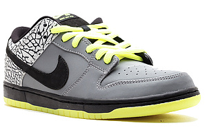 Nike Sb Dunk Low Dj Clark Kent X Primitive 112 1 3043358