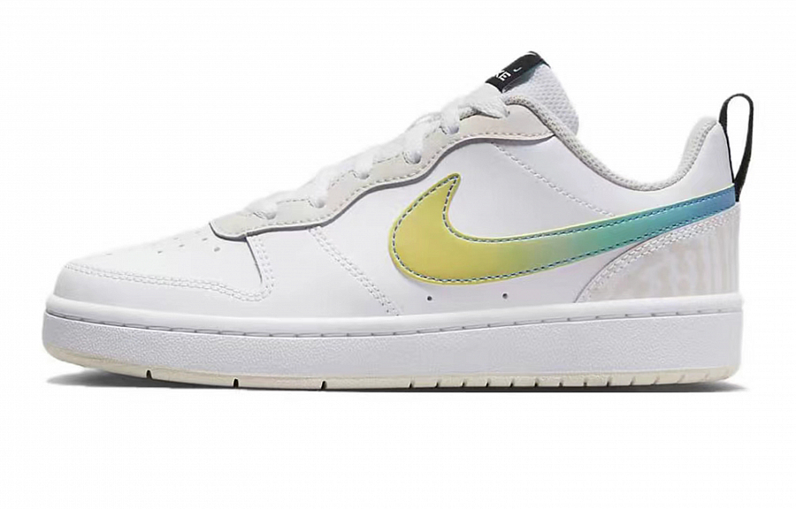 Nike Court Borough Series Coverage Anti-Slip And Wear-Resistant Balance Lightweight Low-Top Skateboard Shoes GS Beige