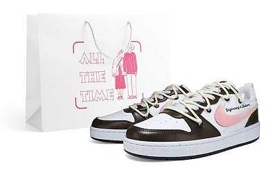 Nike Dunk Skateboard Shoes Women's Low-Top Pink White