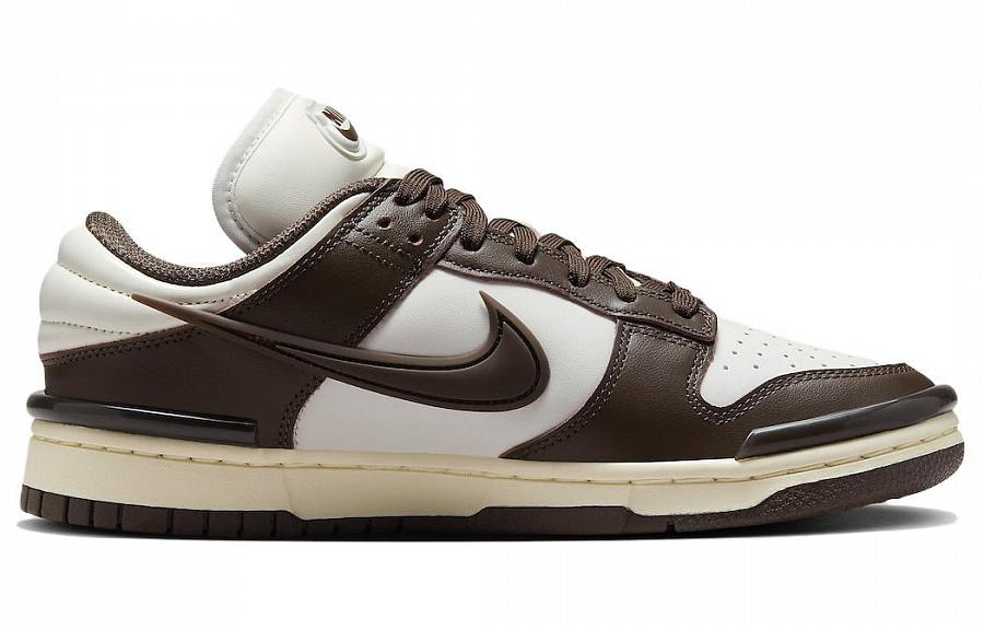 Nike Dunk Low Twist Baroque Brown Women's купить в интернет-магазине Yoocart с быстрой доставкой по России.