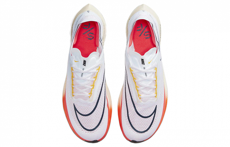 Nike ZoomX Streakfly White Bright Crimson купить в интернет-магазине Yoocart с быстрой доставкой по России.