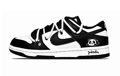 Nike Dunk Low-Top Skateboard Shoes Women's Black White