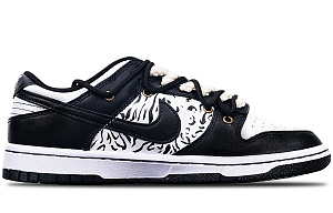 Nike Dunk Slip Resistant, Abrasion Resistant, Balance, Lightweight Low Top Skateboard Shoes Women's Black White 1 3055763