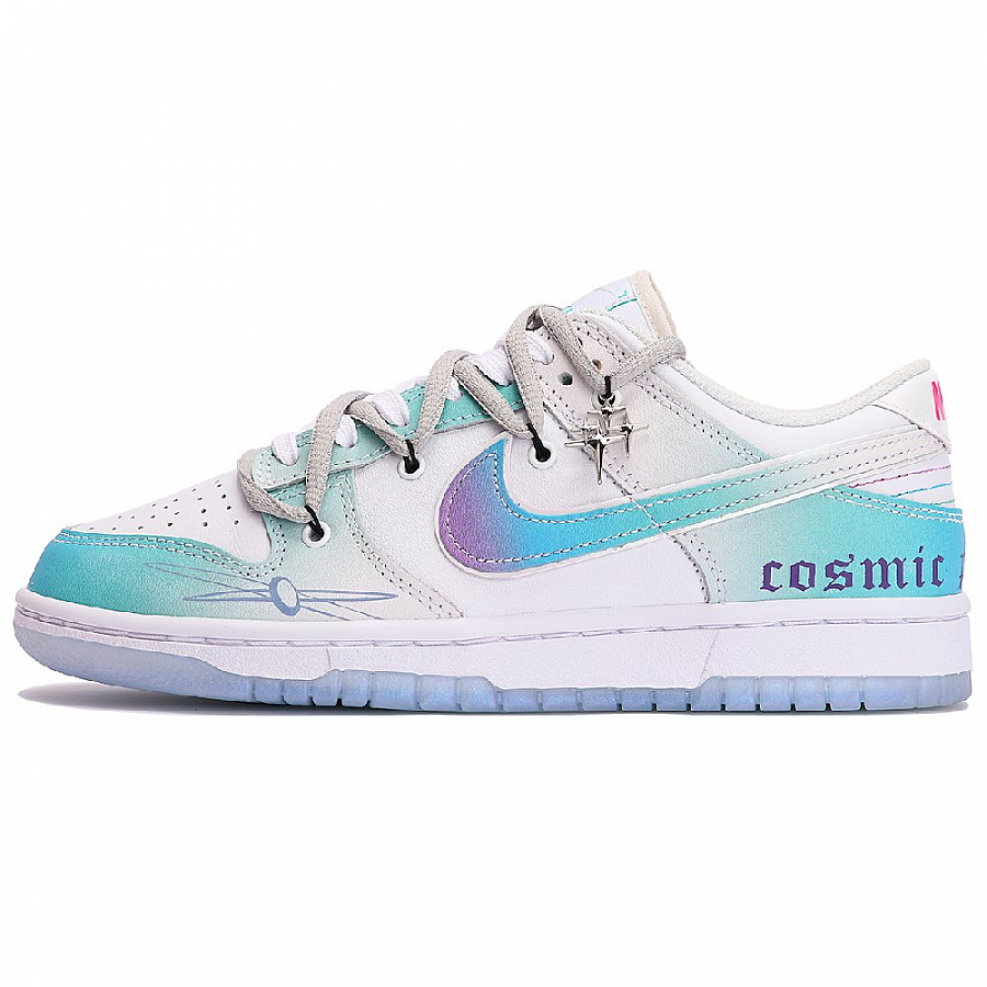 Nike Dunk Low Top Skateboard Shoes Women's Blue купить в интернет-магазине Yoocart с быстрой доставкой по России.