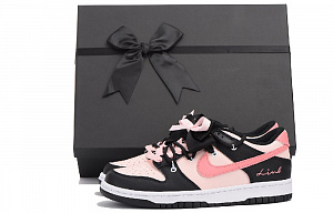 Nike Dunk Low Low-Top Skateboard Shoes GS Black Pink