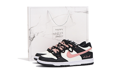 Nike Dunk Skateboard Shoes Women's Low-Top Black