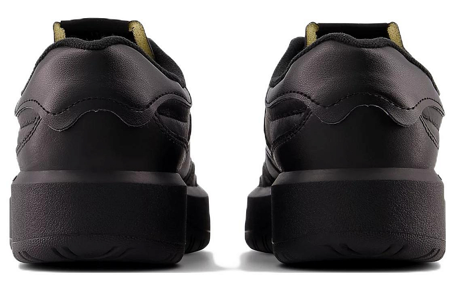 New Balance CT302 Triple Black купить в интернет-магазине Yoocart с быстрой доставкой по России.