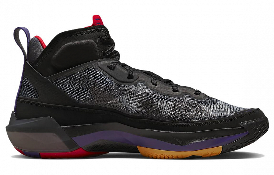 Air Jordan 37 'Raptors' купить в интернет-магазине Yoocart с быстрой доставкой по России.