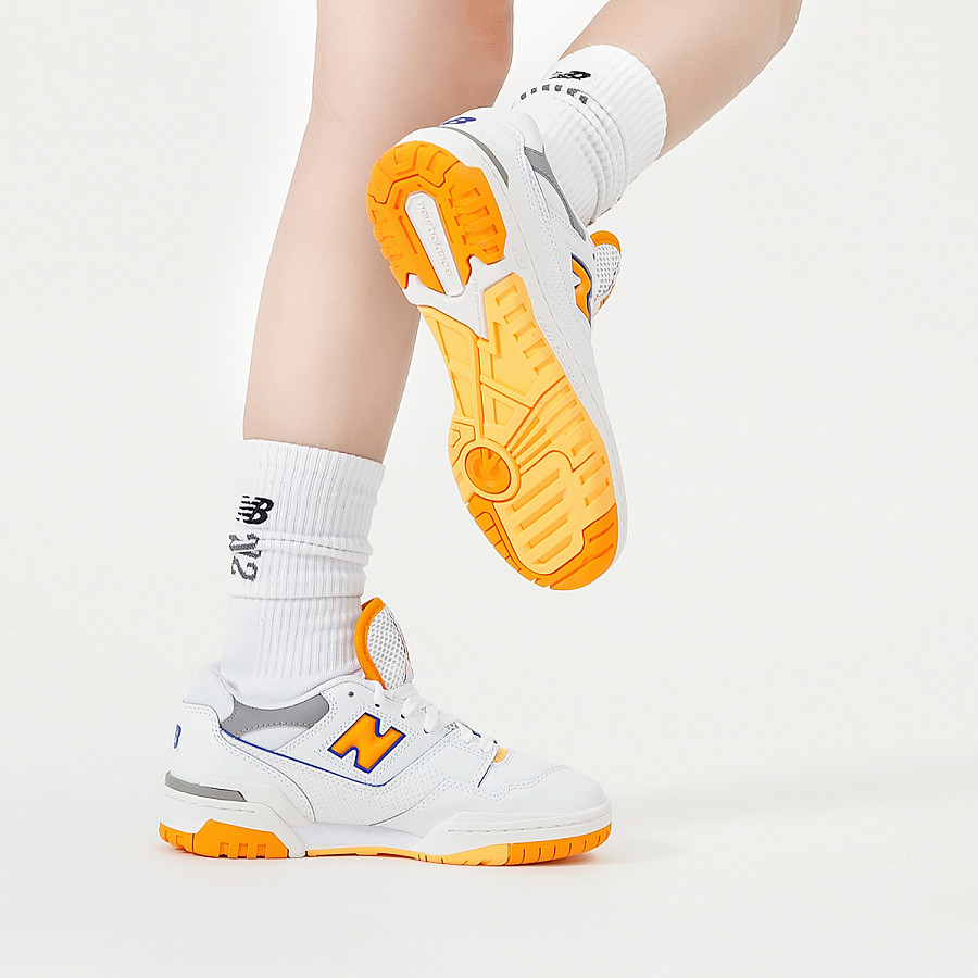 New Balance 550 White Vibrant Orange купить в интернет-магазине Yoocart с быстрой доставкой по России.