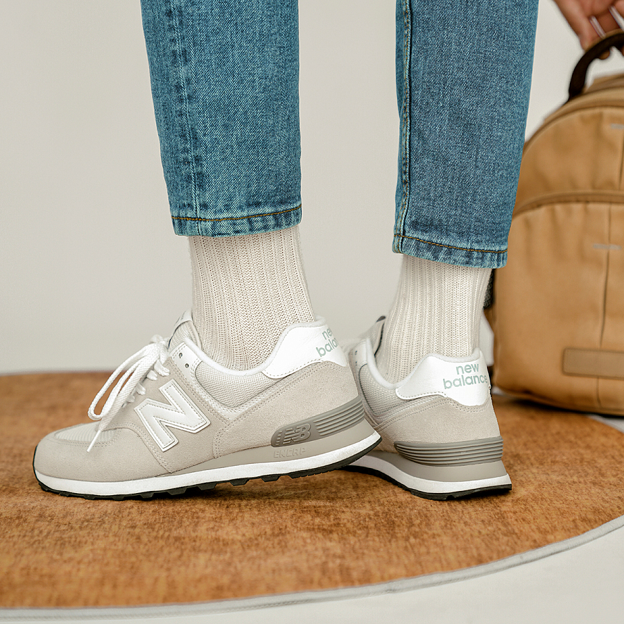New Balance 574 Grey Nimbus Cloud купить в интернет-магазине Yoocart с быстрой доставкой по России.