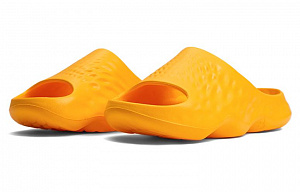 New Balance Hup Comfort Slides 'Bright Yellow' 2 3108147