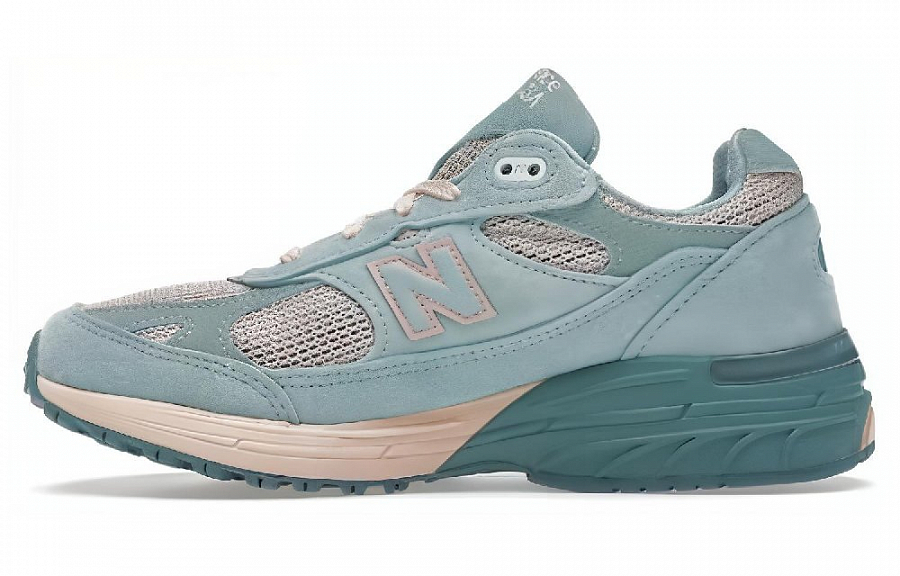 New Balance 993 Joe Freshgoods Performance Art Arctic Blue Women's купить в интернет-магазине Yoocart с быстрой доставкой по России.