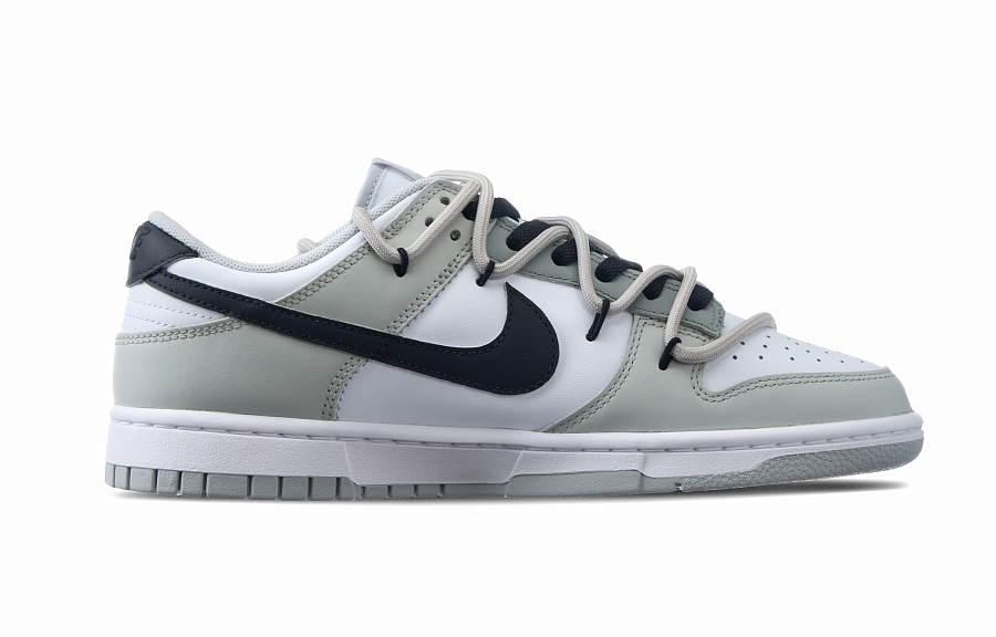 Nike Dunk Smiley Face Mischief Anti-Slip And Wear-Resistant Lightweight Low-Top Skateboard Shoes Men's Gray White Black