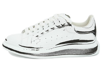 Alexander McQueen Oversized White Black Print