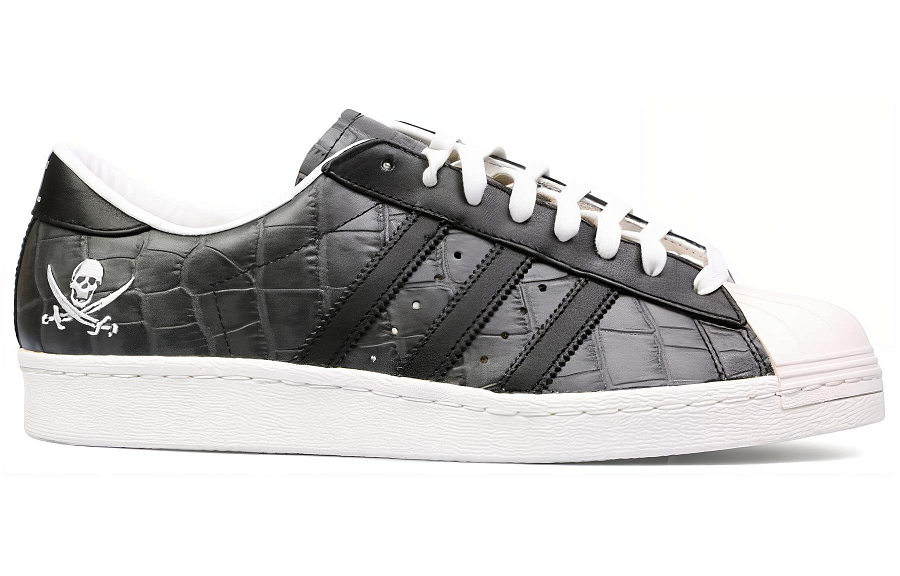 Adidas Superstar 80s Neighborhood купить в интернет-магазине Yoocart с быстрой доставкой по России.