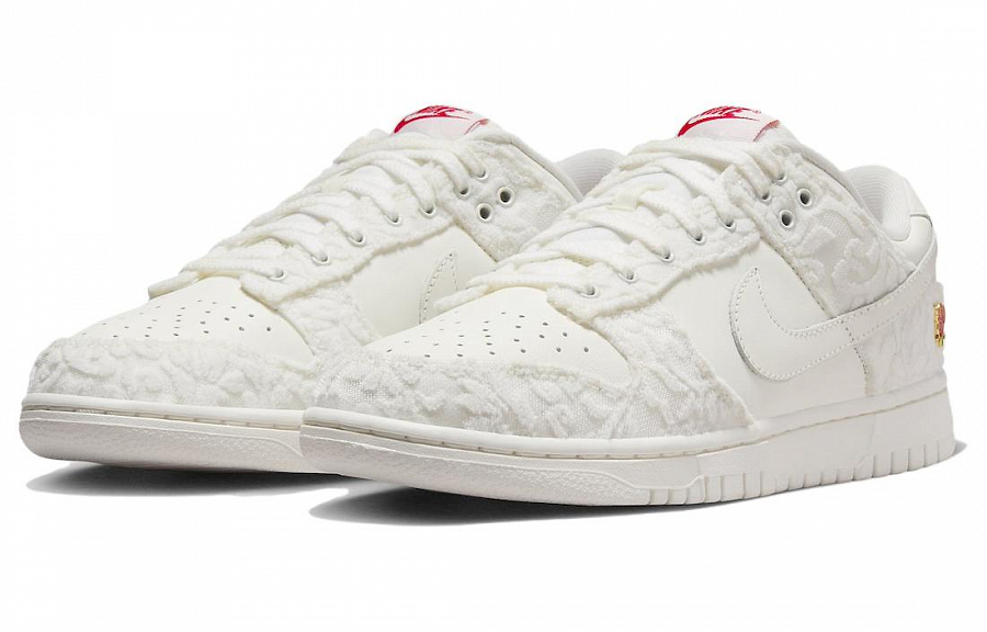 Nike Dunk Low Give Her Flowers "Women's" купить в интернет-магазине Yoocart с быстрой доставкой по России.