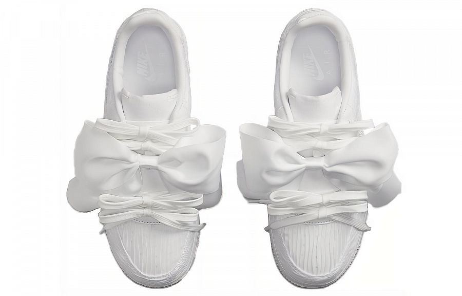 Nike Air Force 1 Low "Bow" Women's купить в интернет-магазине Yoocart с быстрой доставкой по России.