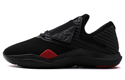 JORDAN Relentless 'Bred'