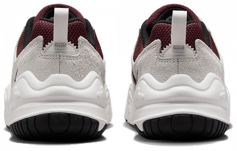 Nike Tech Hera Burgundy Crush Platinum Tint Summit White Black Women's купить в интернет-магазине Yoocart с быстрой доставкой по России.